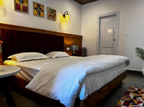 Hotel Evara